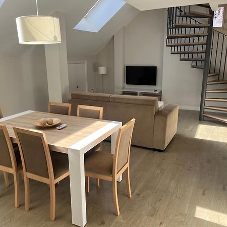 Apartamentos Pinar Malaga Centro Εξωτερικό φωτογραφία