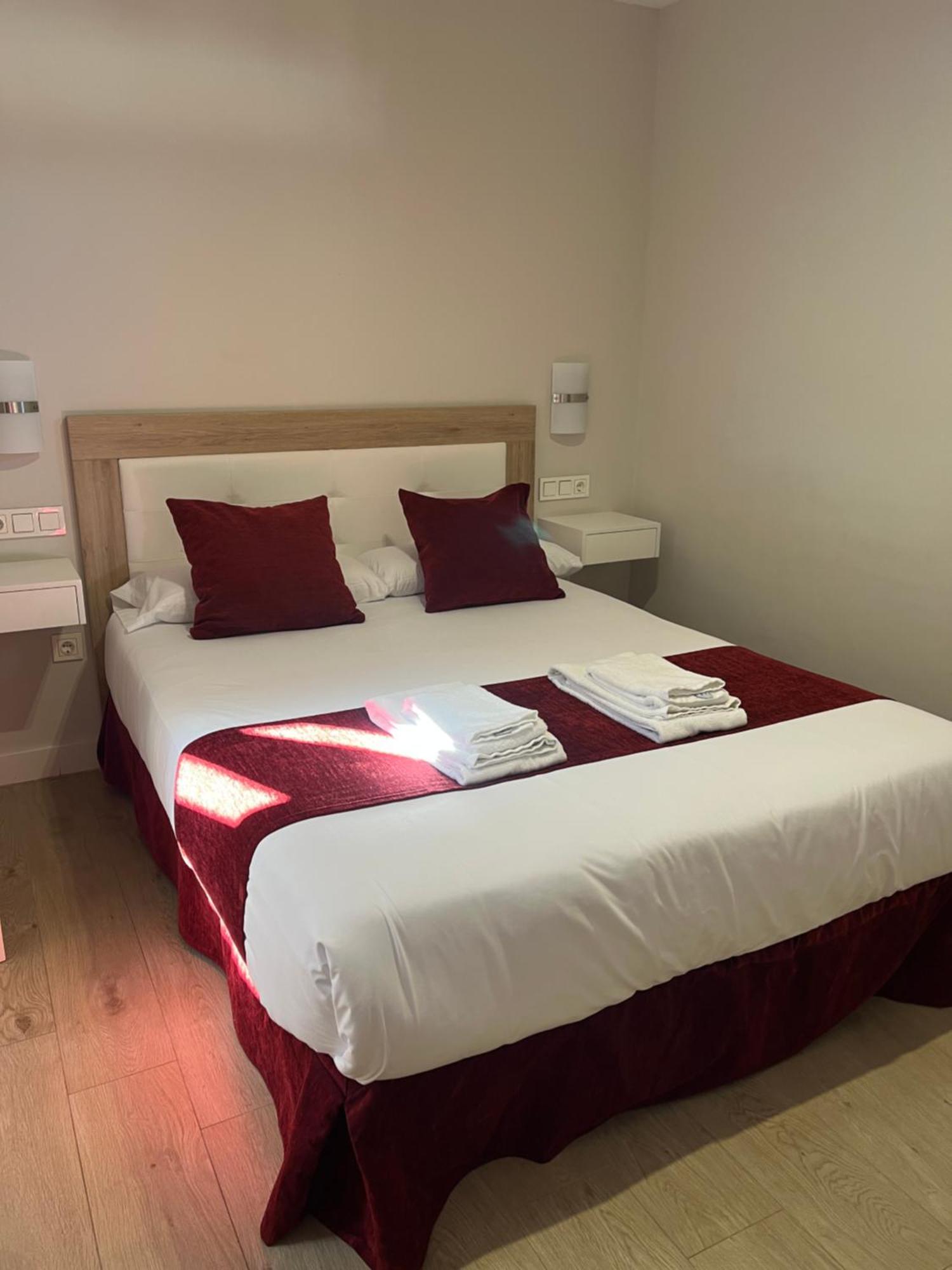 Apartamentos Pinar Malaga Centro Εξωτερικό φωτογραφία