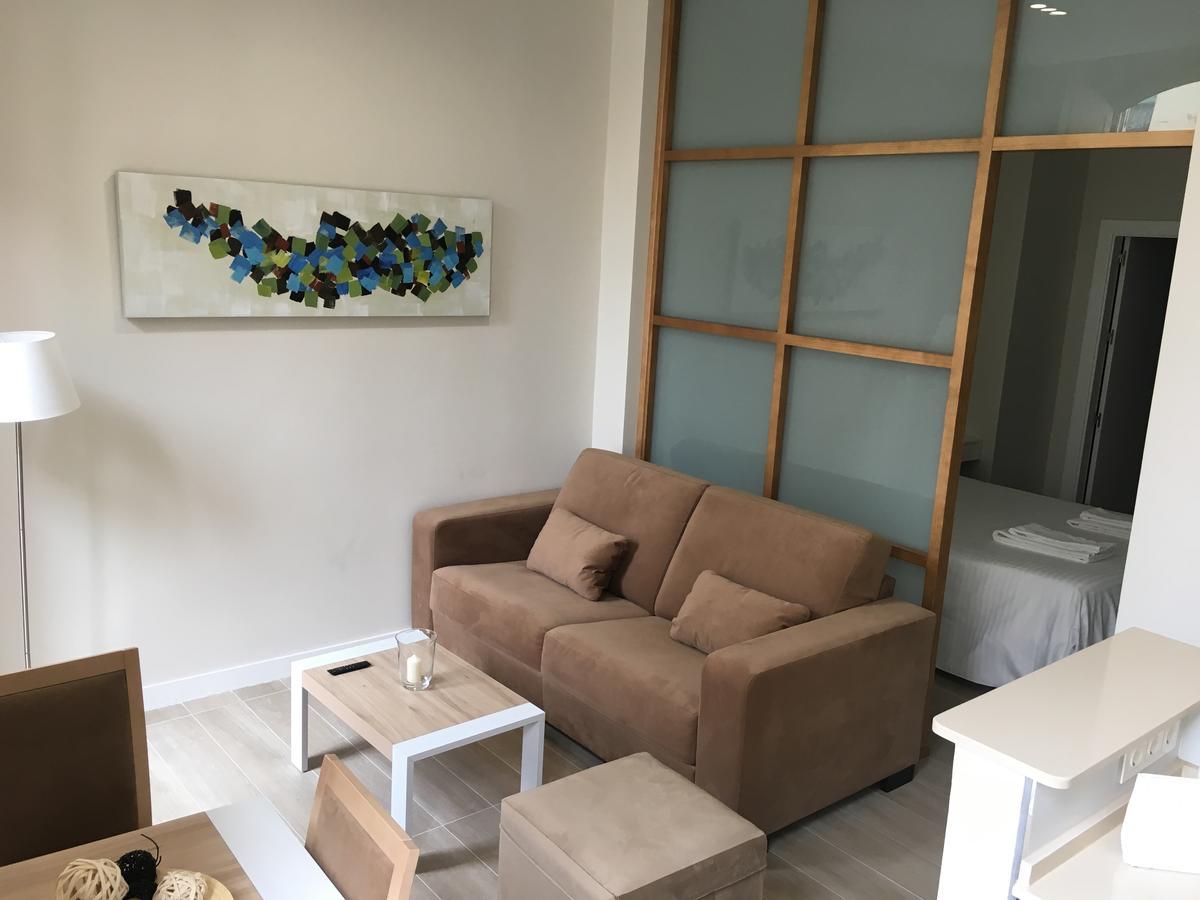 Apartamentos Pinar Malaga Centro Εξωτερικό φωτογραφία