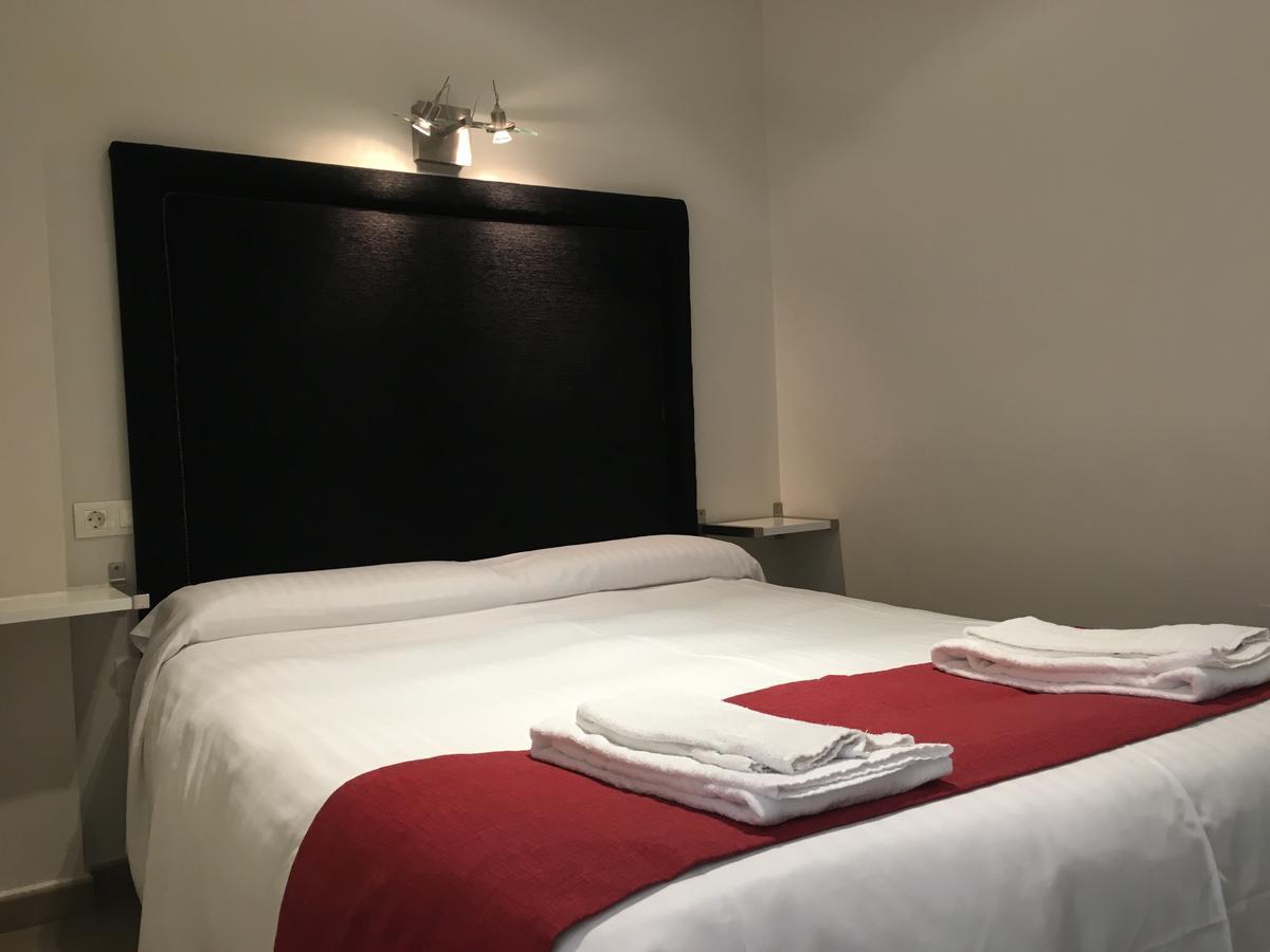 Apartamentos Pinar Malaga Centro Εξωτερικό φωτογραφία