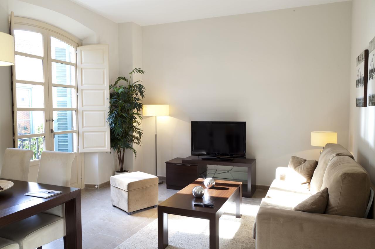 Apartamentos Pinar Malaga Centro Εξωτερικό φωτογραφία