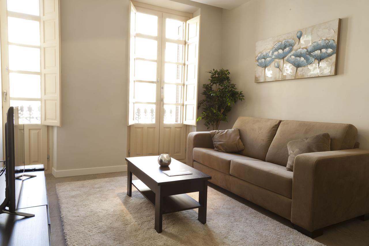 Apartamentos Pinar Malaga Centro Εξωτερικό φωτογραφία