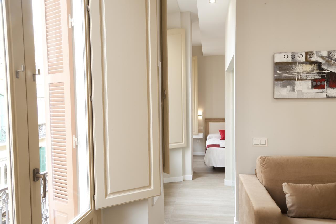 Apartamentos Pinar Malaga Centro Εξωτερικό φωτογραφία