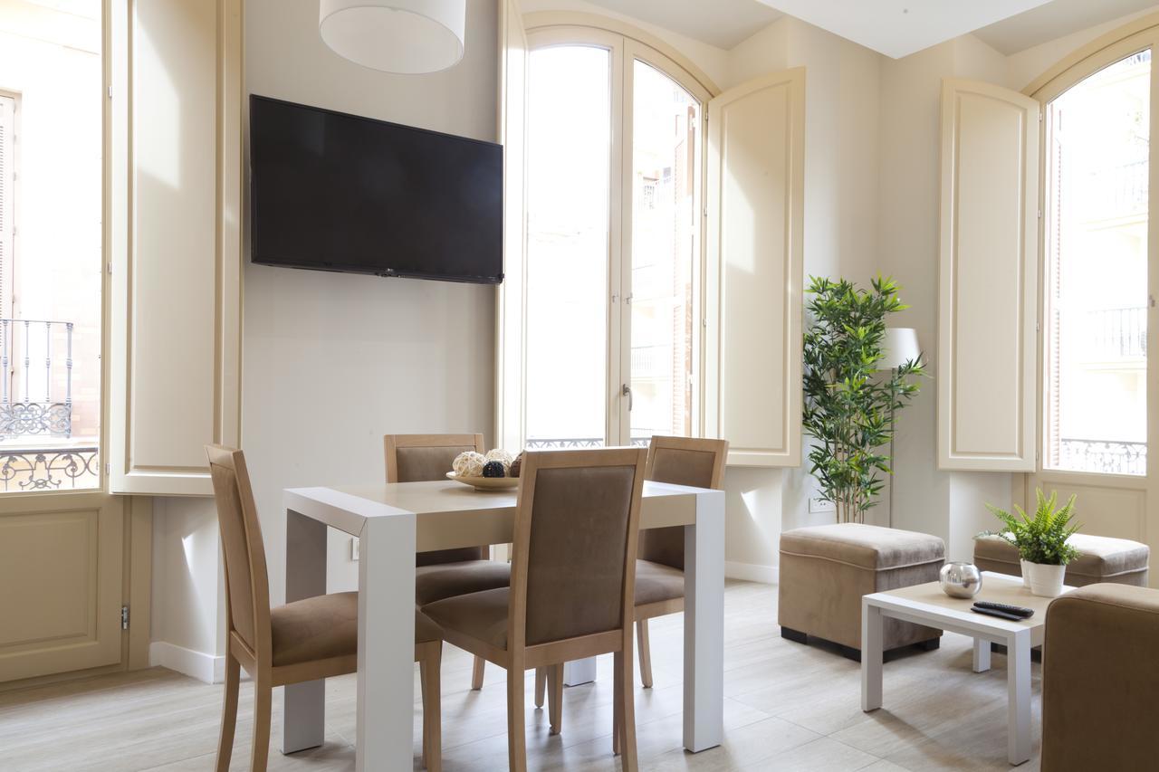 Apartamentos Pinar Malaga Centro Εξωτερικό φωτογραφία
